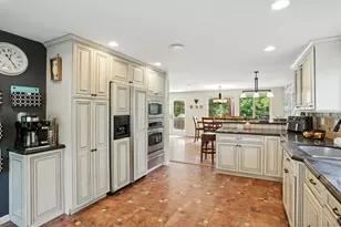 68 Old Dike Rd, Trumbull, CT 06611 - Photo 7