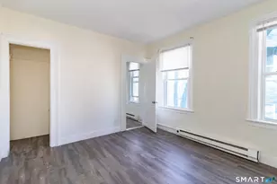 23 Beacon St, Waterbury, CT 06704 - Photo 3