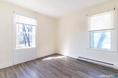 23 Beacon Street, Waterbury, CT 06704 - Photo 5