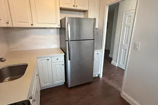 91 Strawberry Hill Ave, Stamford, CT 06902 - Photo 5