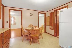 131 Mountain View Ave, Bristol, CT 06010 - Photo 19