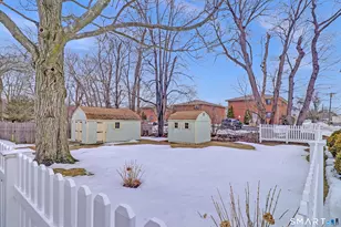 131 Mountain View Ave, Bristol, CT 06010 - Photo 7