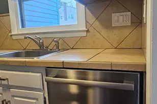 555 Hilliard St, Manchester, CT 06042 - Photo 7