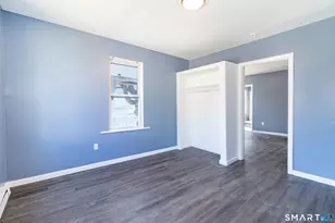 27 Beacon St, Waterbury, CT 06704 - Photo 7