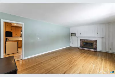 6 Crestwood Drive, Newtown, CT 06482 - Photo 13