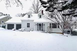 1091 Round Hill Rd, Fairfield, CT 06824 - Photo 1