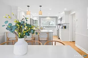 1091 Round Hill Rd, Fairfield, CT 06824 - Photo 9