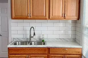 168 Alfred St, Bridgeport, CT 06605 - Photo 3