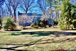 610 Unquowa Rd, Fairfield, CT 06824 - Photo 3