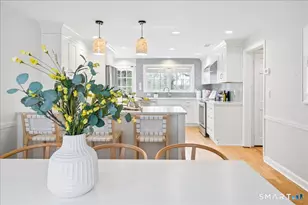 1091 Round Hill Rd, Fairfield, CT 06824 - Photo 9