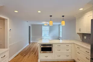 1091 Round Hill Rd, Fairfield, CT 06824 - Photo 7