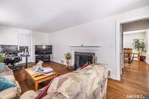 61 Astoria Ave, Bridgeport, CT 06604 - Photo 5