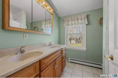 15 Sunnieside Drive, East Lyme, CT 06357 - Photo 21