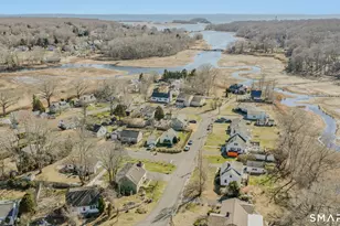 15 Sunnieside Dr, East Lyme, CT 06357 - Photo 5