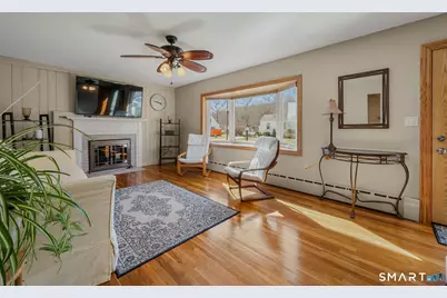 15 Sunnieside Drive, East Lyme, CT 06357 - Photo 7