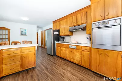 160 Flanders Road, Southington, CT 06489 - Photo 11