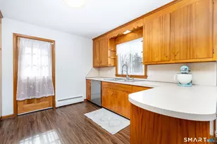 160 Flanders Rd, Southington, CT 06489 - Photo 9