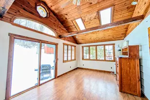 3 Frisbie St, New Fairfield, CT 06812 - Photo 17