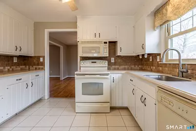 199 Eddy Lane, Newington, CT 06111 - Photo 13