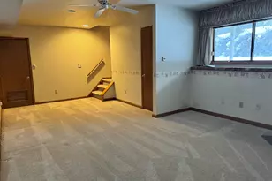 210 Treadwell St, Hamden, CT 06517 - Photo 15