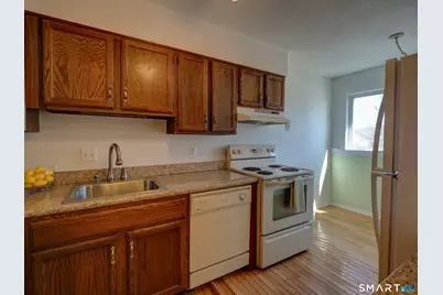 412 Pilgrim Harbor #412, Wallingford, CT 06492 - Photo 5