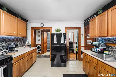 73 Linden Street, New Britain, CT 06051 - Photo 3