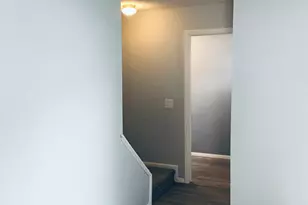 285 Queen St, Southington, CT 06489 - Photo 7