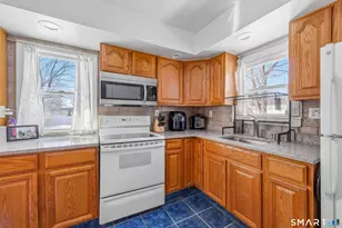 118 Frank St, East Haven, CT 06512 - Photo 13