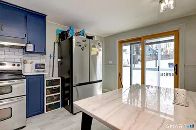 101 Hawkins Street, Derby, CT 06418 - Photo 11