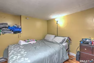 101 Hawkins St, Derby, CT 06418 - Photo 31