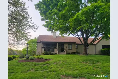 546 North Trail #B, Stratford, CT 06614 - Photo 1