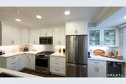 546 North Trail #B, Stratford, CT 06614 - Photo 11