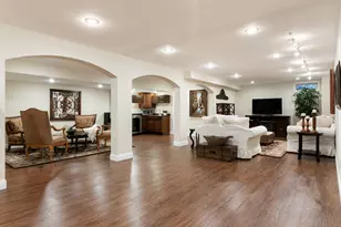 13 Chatsworth Pl, Farmington, CT 06032 - Photo 33