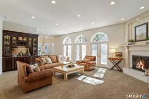 13 Chatsworth Pl, Farmington, CT 06032 - Photo 9