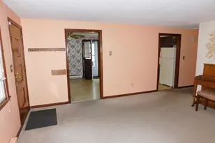 51 Hughes St, East Haven, CT 06512 - Photo 3