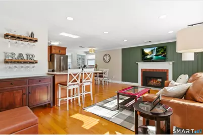 140 Dowd Street, Newington, CT 06111 - Photo 7