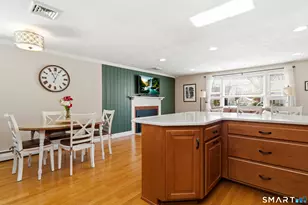 140 Dowd St, Newington, CT 06111 - Photo 11