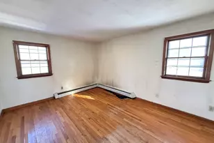 409 Boston St, Guilford, CT 06437 - Photo 19