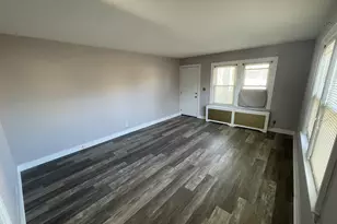 25 Clover St, Stratford, CT 06614 - Photo 5