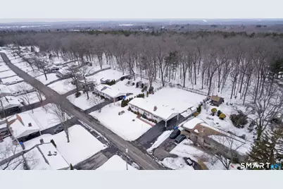 31 Sharren Lane, Enfield, CT 06082 - Photo 37