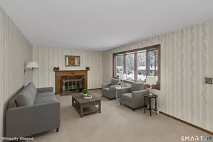 31 Sharren Ln, Enfield, CT 06082 - Photo 9