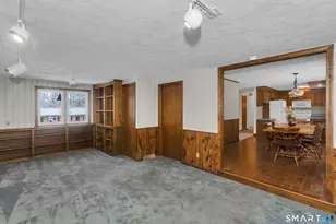 31 Sharren Ln, Enfield, CT 06082 - Photo 19