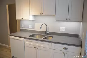 178 Worth Ave, Hamden, CT 06518 - Photo 5