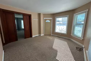 20 Elm St, Seymour, CT 06483 - Photo 5