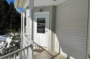 20 Elm St, Seymour, CT 06483 - Photo 3