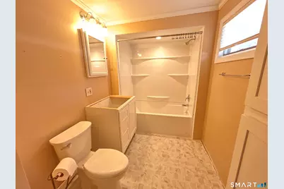 20 Elm Street, Seymour, CT 06483 - Photo 15