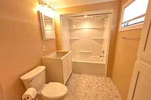 20 Elm St, Seymour, CT 06483 - Photo 15