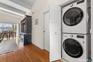 11 Ledgebrook Dr, Norwalk, CT 06854 - Photo 21