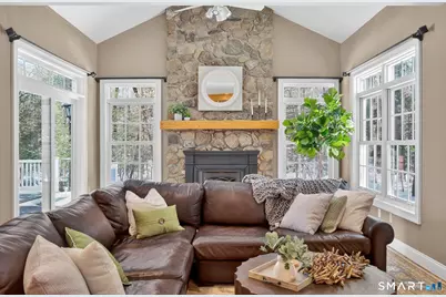 12 The Glade, Simsbury, CT 06070 - Photo 13