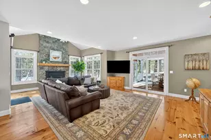 12 The Glade, Simsbury, CT 06070 - Photo 15